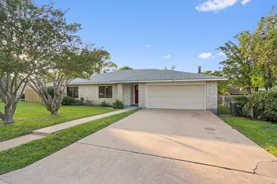 110 Live Oak Drive, Georgetown, TX 78628 - Photo 7