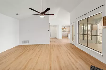 2205 Waterway Bend, Austin, TX 78728 - Photo 5