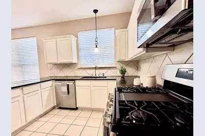 1346 Ashberry Trail, Georgetown, TX 78626 - Photo 13