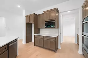 103 Westcreek Dr, Bertram, TX 78605 - Photo 17