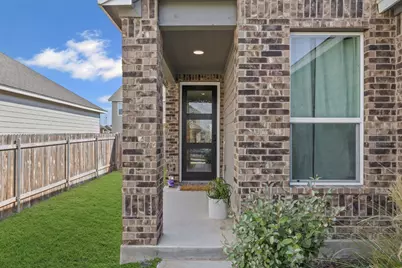 222 Summit Drive, Lockhart, TX 78644 - Photo 3