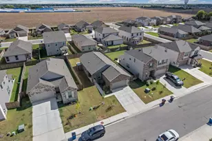 222 Summit Dr, Lockhart, TX 78644 - Photo 27