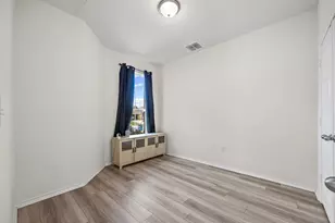 222 Summit Dr, Lockhart, TX 78644 - Photo 21