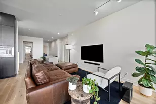 555 E 5th St, Austin, TX 78701 - Photo 15