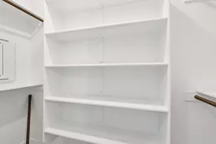 200 W 56th St, Austin, TX 78751 - Photo 17