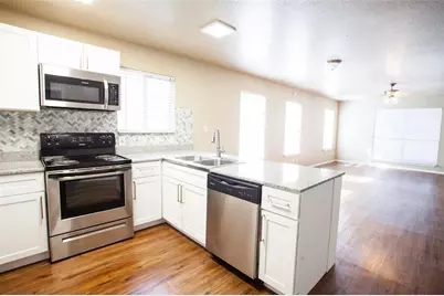 506 W 35th Street, Austin, TX 78705 - Photo 11