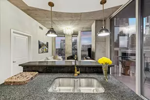 360 Nueces St, Austin, TX 78701 - Photo 9