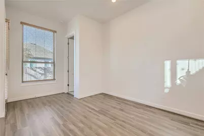 4504 Post Loop, Round Rock, TX 78628 - Photo 9