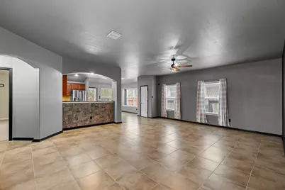 1729 Hidden Springs Path, Round Rock, TX 78665 - Photo 11