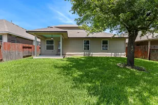 1729 Hidden Springs Path, Round Rock, TX 78665 - Photo 25