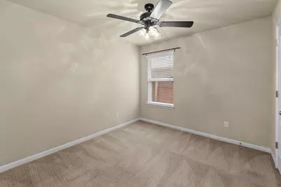 1729 Hidden Springs Path, Round Rock, TX 78665 - Photo 25