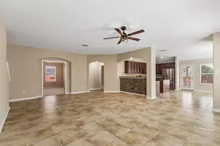 1729 Hidden Springs Path, Round Rock, TX 78665 - Photo 11