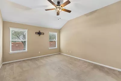 1729 Hidden Springs Path, Round Rock, TX 78665 - Photo 21