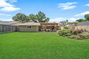 2523 Droxford Dr, Houston, TX 77008 - Photo 35