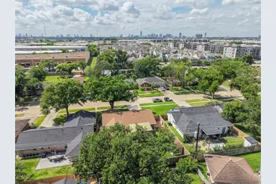2523 Droxford Drive, Houston, TX 77008 - Photo 37