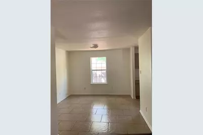 301 Taylor Street, Smithville, TX 78957 - Photo 13