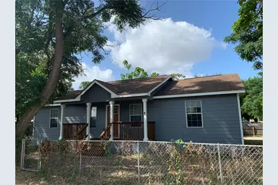 301 Taylor Street, Smithville, TX 78957 - Photo 1