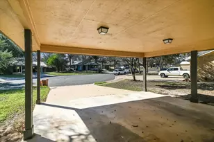 1402 Waterloo Tr, Austin, TX 78704 - Photo 15