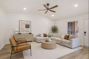 1402 Waterloo Tr, Austin, TX 78704 - Photo 3