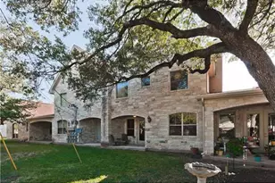 9122 Balcones Club Dr, Austin, TX 78750 - Photo 13