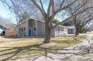 800 Sahara Ave, Austin, TX 78745 - Photo 1