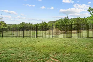 5528 Wild Foxglove Road, Spicewood, TX 78669 - Photo 35