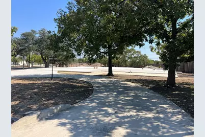 102 Pecan Drive, Mountain City, TX 78610 - Photo 3