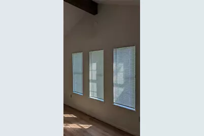 1109 N Bishop Street, San Marcos, TX 78666 - Photo 5