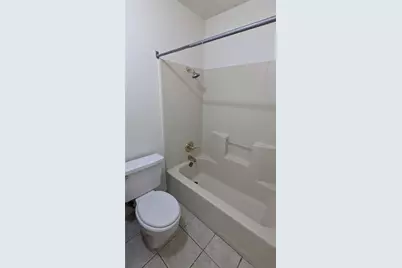 1109 N Bishop Street, San Marcos, TX 78666 - Photo 9