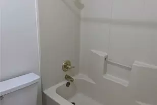 1109 N Bishop St, San Marcos, TX 78666 - Photo 9