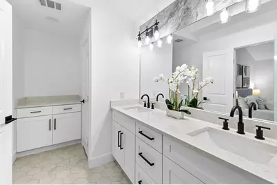 8305 Briarwood Lane, Austin, TX 78757 - Photo 29