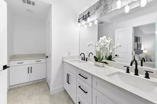 8305 Briarwood Ln, Austin, TX 78757 - Photo 29