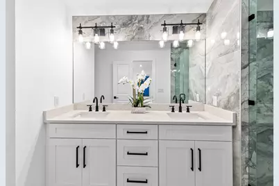 8305 Briarwood Lane, Austin, TX 78757 - Photo 27