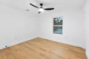 8305 Briarwood Ln, Austin, TX 78757 - Photo 29