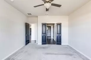 204 Mountain Valley St, Georgetown, TX 78628 - Photo 17