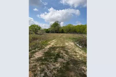 1235 Hoover Street, Luling, TX 78648 - Photo 9