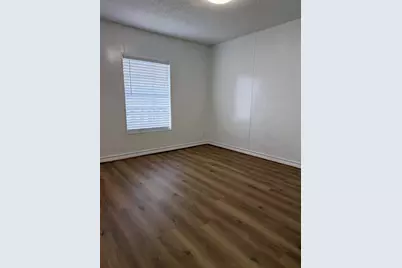 1235 Hoover Street, Luling, TX 78648 - Photo 19