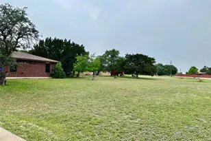 677 County Road 3081 Center, Lampasas, TX 76550 - Photo 9