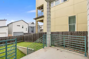 6104 Florencia Ln, Austin, TX 78724 - Photo 9