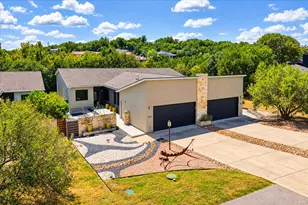 408 Sailmaster St, Lakeway, TX 78734 - Photo 29