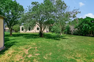 701 W Custers Creek Bend, Pflugerville, TX 78660 - Photo 9
