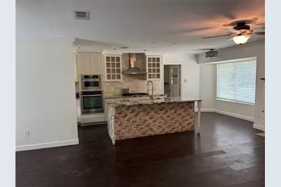 8510 New Hampshire Drive, Austin, TX 78758 - Photo 7