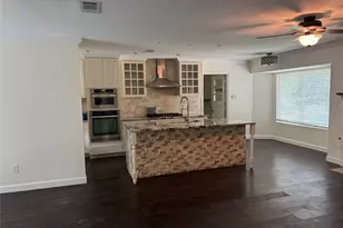 8510 New Hampshire Dr, Austin, TX 78758 - Photo 7