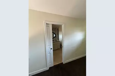 8510 New Hampshire Drive, Austin, TX 78758 - Photo 13