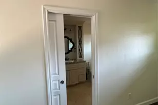 8510 New Hampshire Dr, Austin, TX 78758 - Photo 13