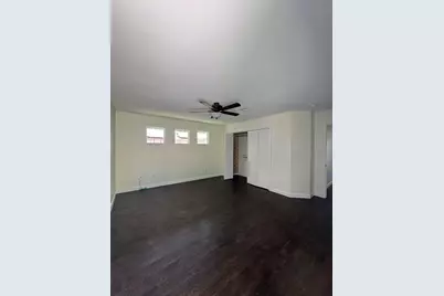 8510 New Hampshire Drive, Austin, TX 78758 - Photo 11
