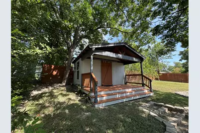 8510 New Hampshire Drive, Austin, TX 78758 - Photo 3
