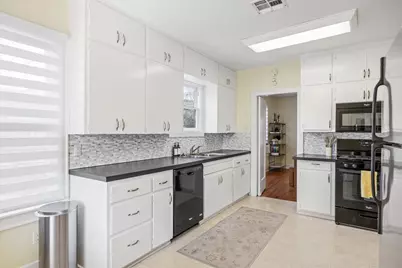 1703 Dywer Avenue, Austin, TX 78704 - Photo 21