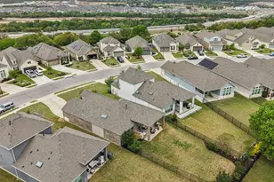 548 Faith Dr, Liberty Hill, TX 78642 - Photo 33