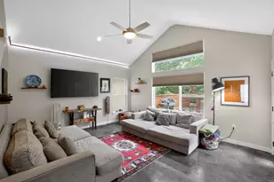 301 W Stassney Ln, Austin, TX 78745 - Photo 7